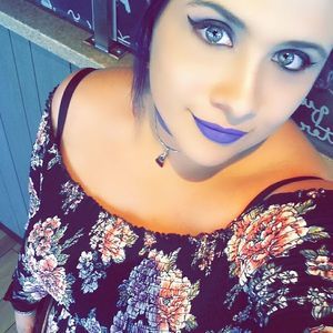 Meet your Posher, Sierra